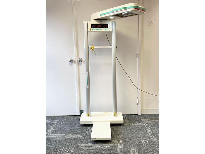 Used NEO NATALE ATOM HEATING RAMP, MOBILE ON WHEELS