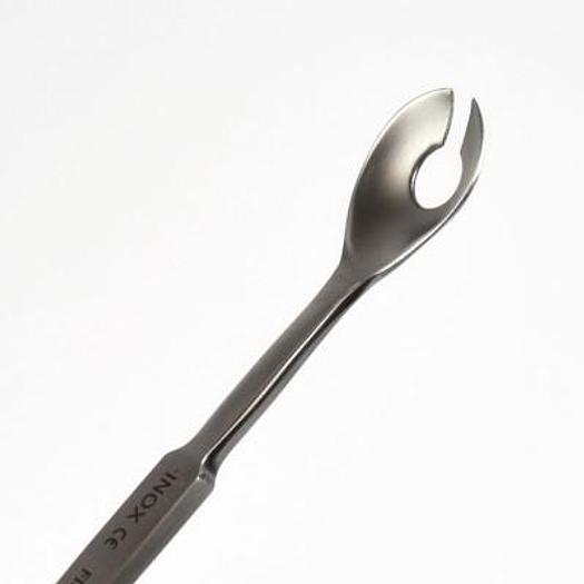 WELLS ENUCLEATION SPREADER (LEVER)