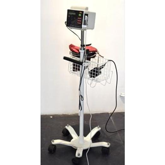 Used CRITICARE 506 DXN SURVEILLANCE MONITOR