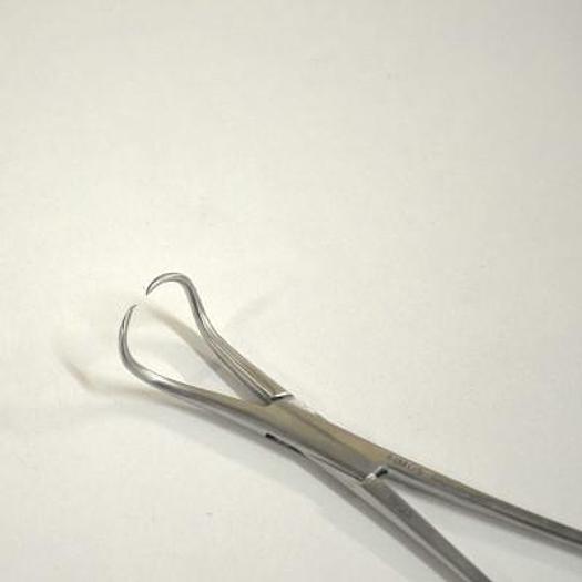 BACKHAUS FIELD FORCEPS 14CM