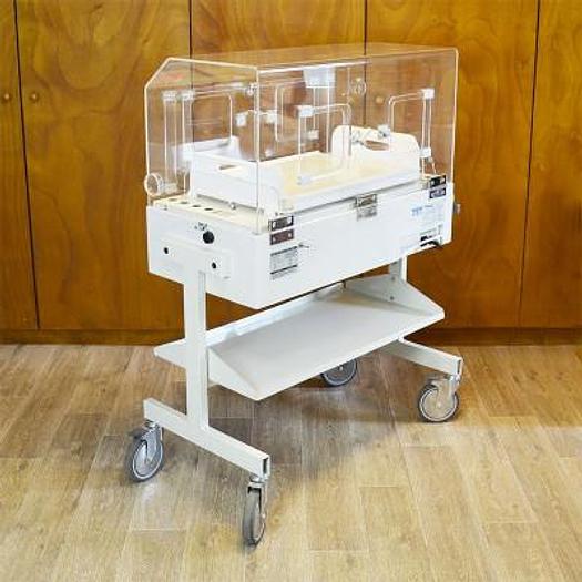 Used MEDIPREMA MP4 ISIS INCUBATOR YEAR 1995