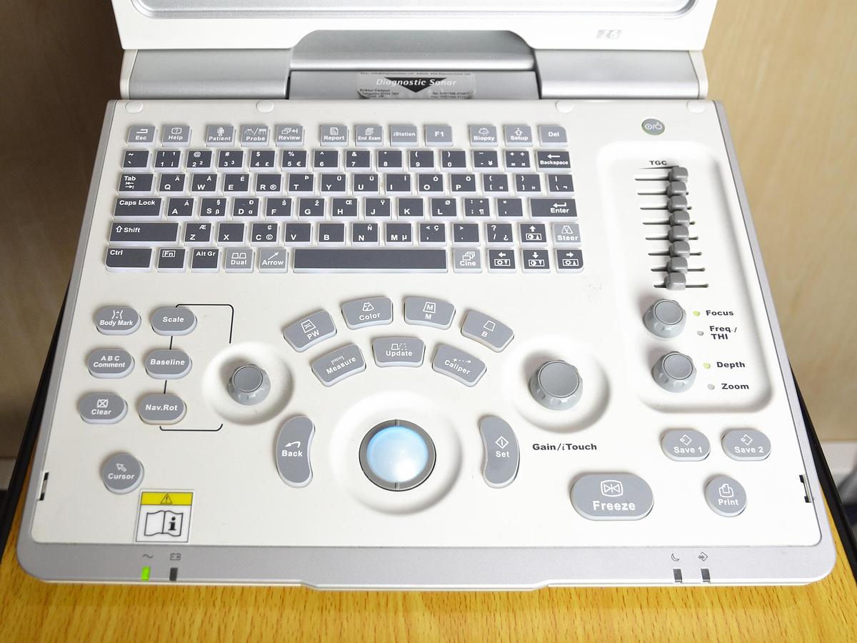 D'occasion MINDRAY Z6 PORTABLE ULTRASOUND SCREEN WITH TWO PROBES