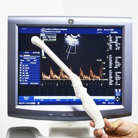 Used LOGIQ P5 ECHOGRAPHE GENERAL ELECTRIC