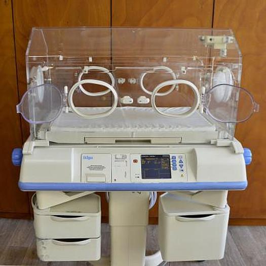 Used HILL ROM AIR-SHIELDS ISOLETTE C2000 INCUBATOR