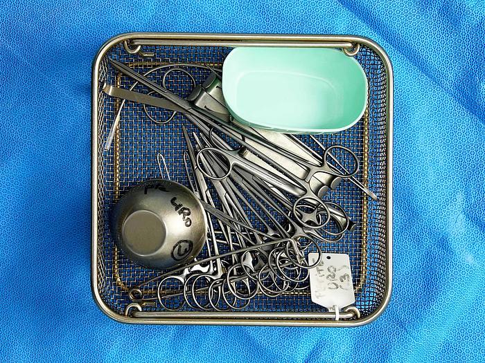 Used SET FOR SMALL UROLOGICAL SURGERY