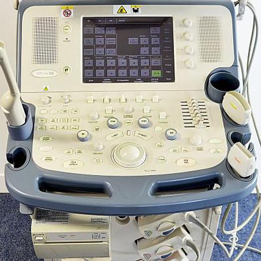 Used TOSHIBA XARIO XG SSA-680A ULTRASOUND SCANNER
