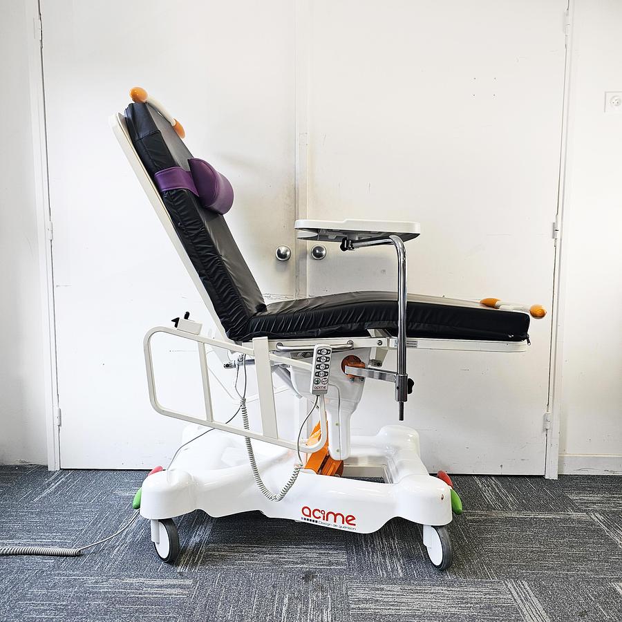 D'occasion ACIME ELECTRIC ROOM WHEELCHAIR
