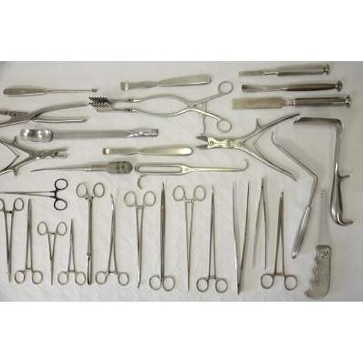 Used INTERMEDIATE PROSTHESIS BOX