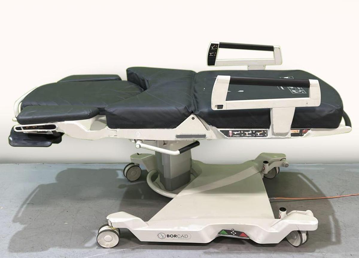 original-d-occasion-lits-accouchement-borcad-nouveau-modele.jpg
