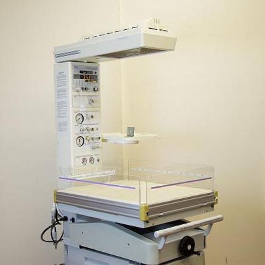 Used DRAEGER AIRSHIELDS NEONATAL RESUSCITATION TABLE