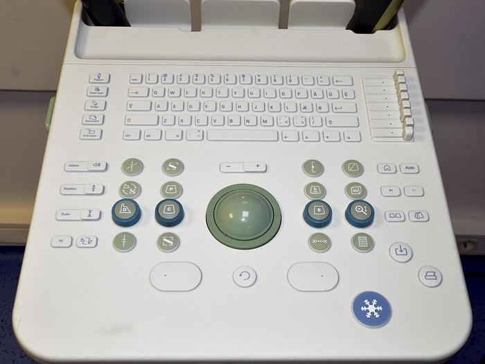 Used BK MEDICAL FLEXFOCUS 800 ULTRASOUND