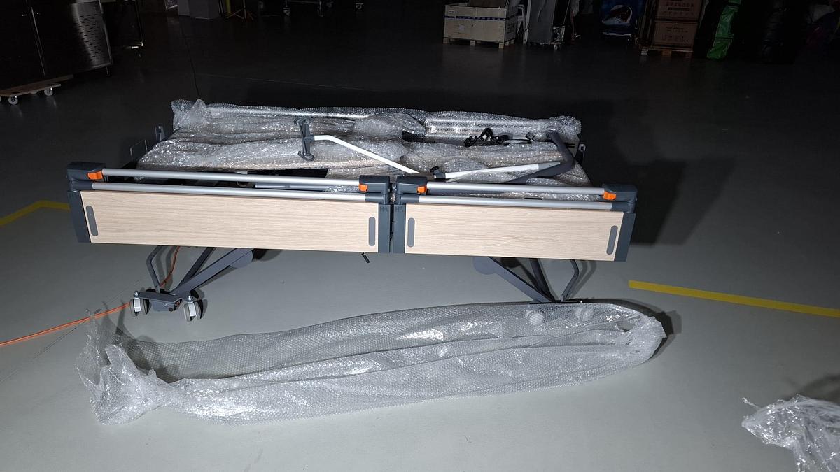 2025 CORONA (FRANCE)