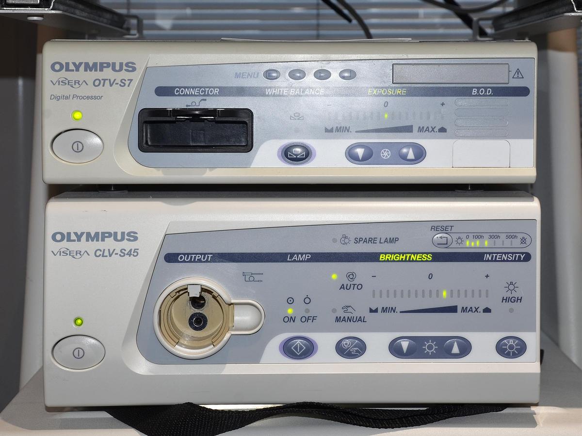 D'occasion OLYMPUS VISERA RIGID ENDOSCOPY COLUMN