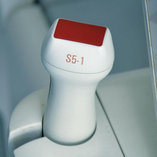 Used ECHOCARDIOGRAPHE PHILIPS IE33 RADIO CARDIO GYNECO