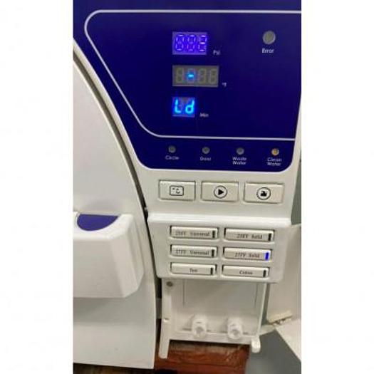 Used 22-LITRE VACUUM AUTOCLAVE