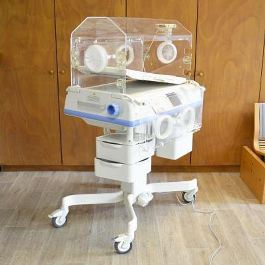 Used HILL ROM AIR-SHIELDS ISOLETTE C2000 INCUBATOR