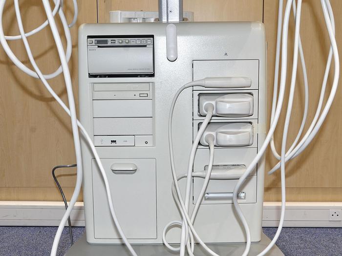 original-d-occasion-echographe-philips-hd-11-xe.JPG