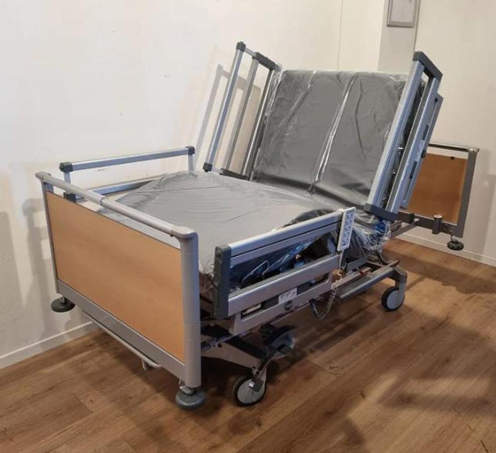 Rénové LIT HOSPITALISATION A DOMICILE, 3 SECTIONS STIEGELMEYER AVANTA