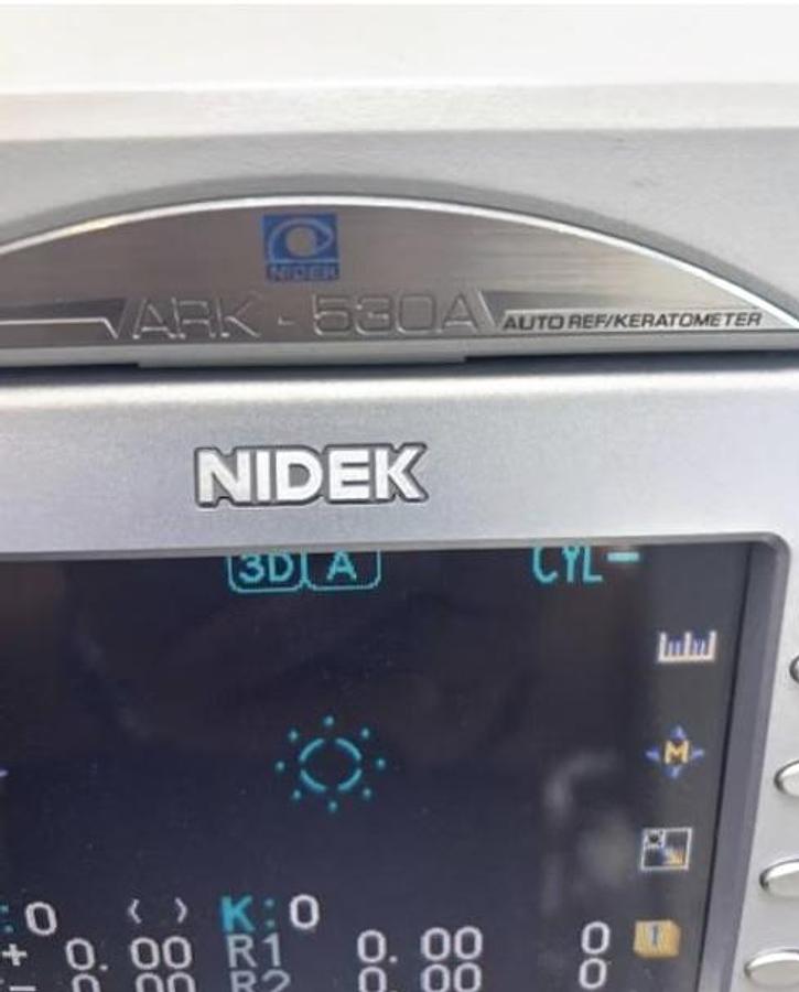 D'occasion NIDEK ARK530A AUTOREFRACTO-KERATOMETER