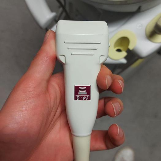 Used HITACHI HI VISION AVIUS ULTRASOUND with 2 probes