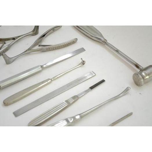 Used BOX WITH RINOPLASTY INSTRUMENTS
