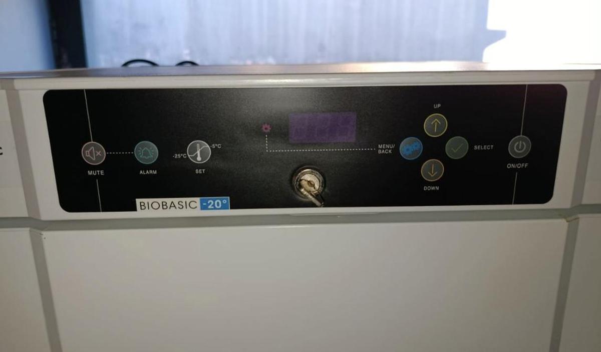 CONGELATEUR DE LABORATOIRE GRAM Biobasic