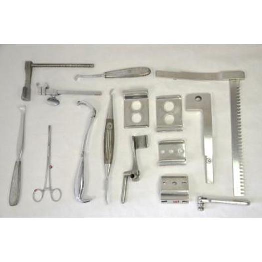 Used SET OF INSTRUMENTS FOR THORAX SURGERY 2
