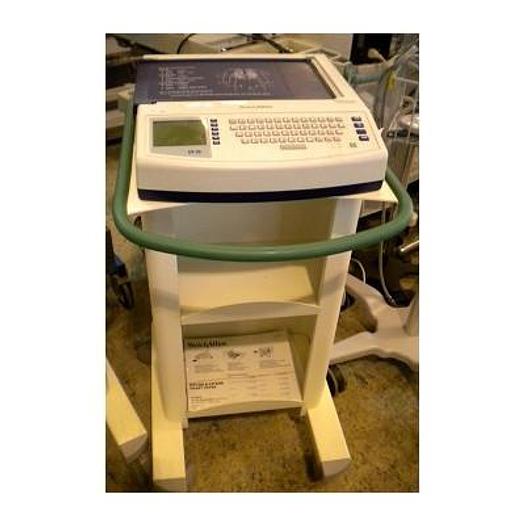Used ECG WELLCH ALLYN 12 TRACKS WITH LCD DISPLAY
