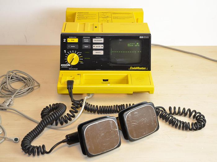 original-d-occasion-defibrillateur-hewlett-packard-codemaster-m1722-b.JPG