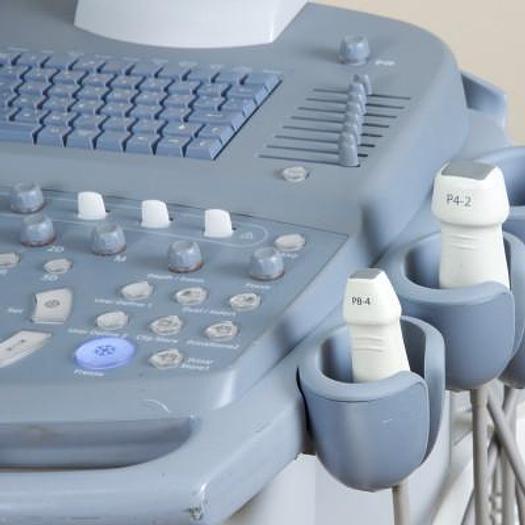 Used SIEMENS ACUSON X300 ULTRASOUND SCANNER WITH 3 PROBES AND FLAT SCREEN