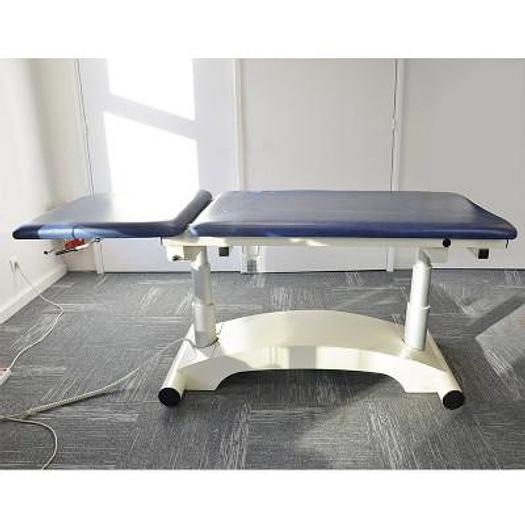 Used CARINA OVALIA 10 ELECTRIC HEIGHT-ADJUSTABLE EXAMINATION COUCH