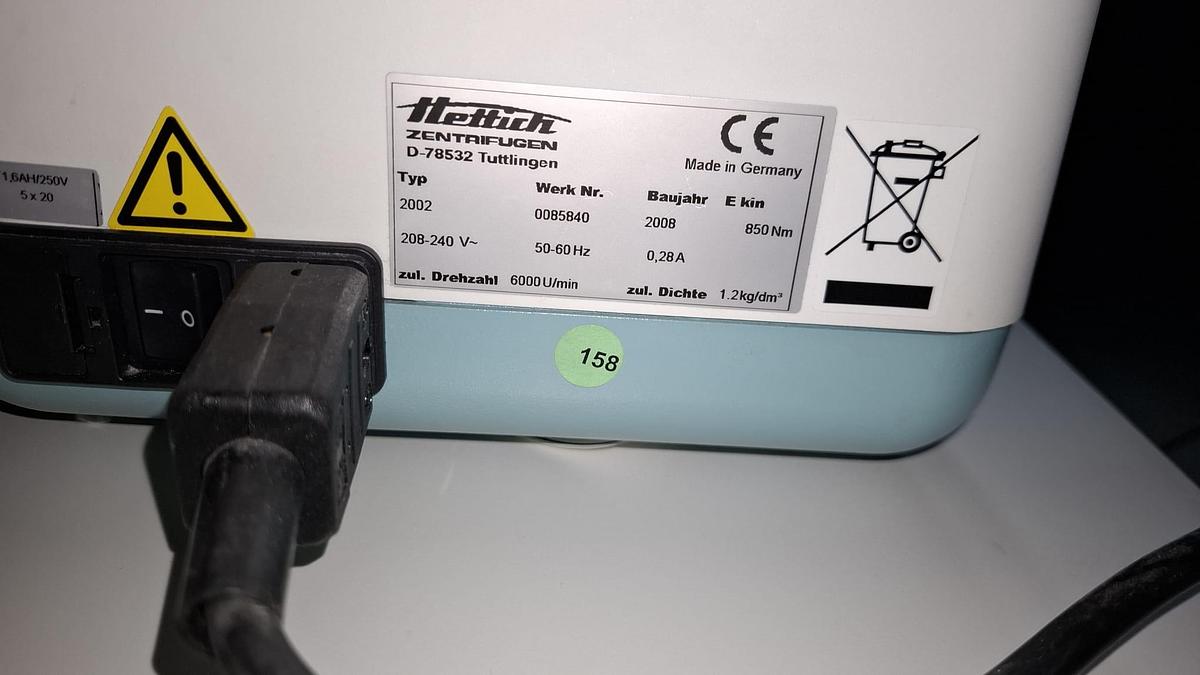 D'occasion CENTRIFUGEUSE DE LABORATOIRE HETTICH EBA 20 