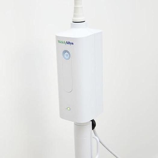 WELLCH ALLYN GS300 LED EXAMINATION LAMP ON WHEELED STAND