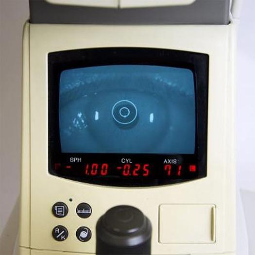 Used AUTO-KERATO-REFRACTOMETER NIDEK ARK 700A