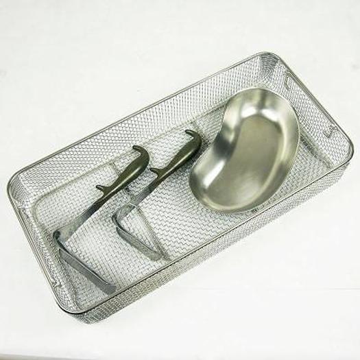 D'occasion SET OF INSTRUMENTS FOR BREAST SURGERY IN AUTOCLAVE 2 BOX