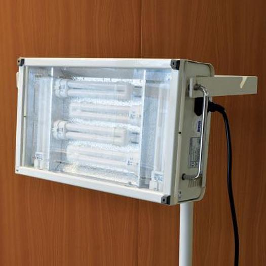 Used DRAEGER PHOTOTHERAPY RAMP model 4000