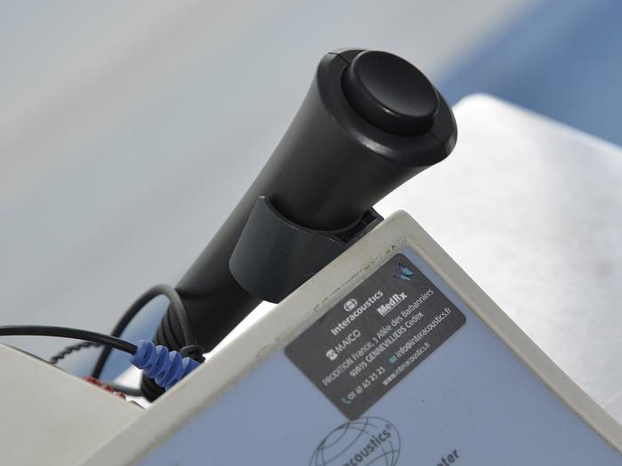 D'occasion AUDIOMETRE INTERACOUSTICS AT235