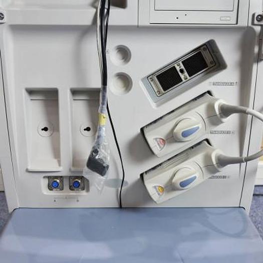 Used TOSHIBA Xario XG ultrasound scanner (SSA-680A)