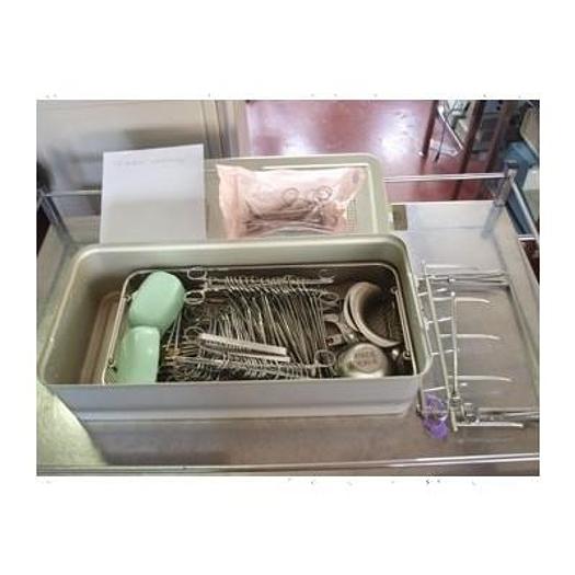 Used ABDOMINAL SURGERY BOX IN AUTOCLAVABLE CONTAINER
