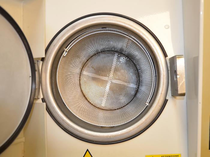 D'occasion AUTOCLAVE VERTICAL 24 l, STERISTEAM CDL - Class B