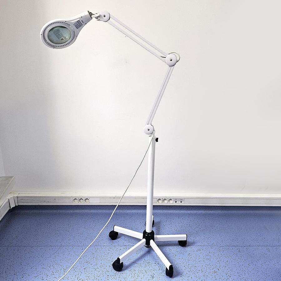 D'occasion VELLEMAN EXAMINATION LAMP