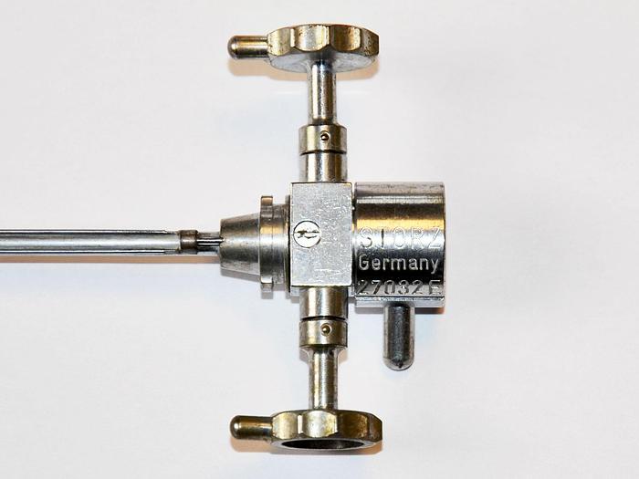 D'occasion SET DE CYSTOSCOPIE PÉDIATRIQUE STORZ