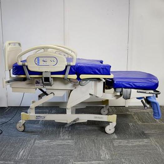 Used HILL ROM AFFINITY 3 DELIVERY BED, ELECTRIC MOVEMENTS, BARRIER CONTROL