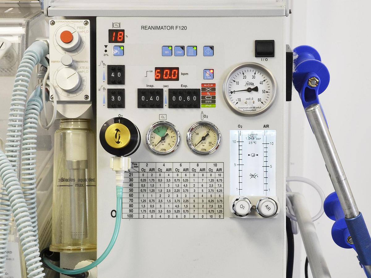 D'occasion DRAGER ISOLETTE TI500 TRANSPORT INCUBATOR