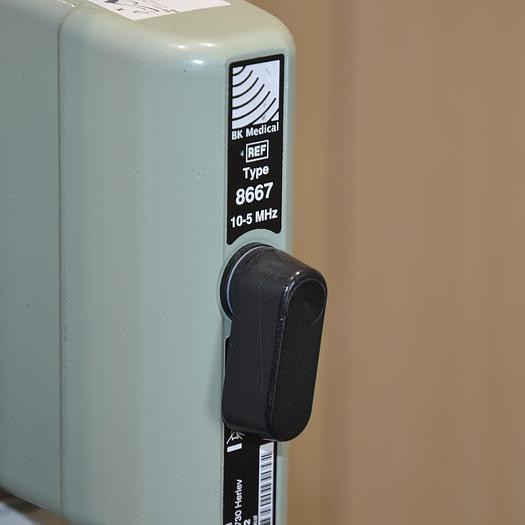 original-d-occasion-echographe-bk-focus-700-a-ecran-tactile-avec-5-sondes.JPG