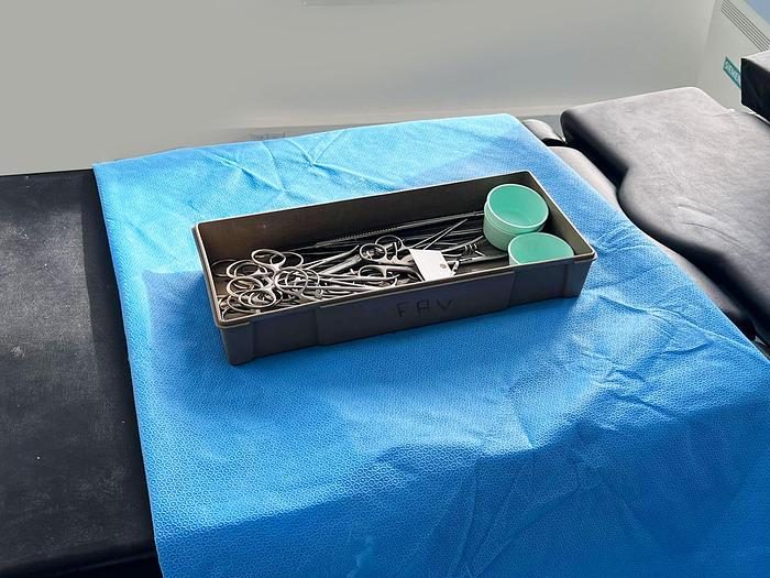 Used ARTERIOVENOUS FISTULA BOX (AVF)