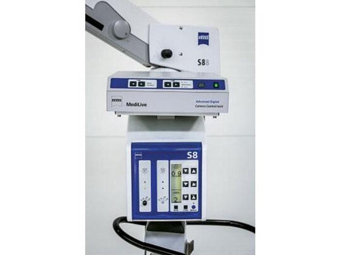 Used OPERATING MICROSCOPE CARL ZEISS VISU 200