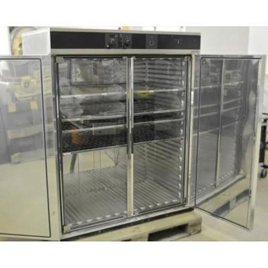 Used MEMMERT BACTERIOLOGICAL INCUBATOR MODEL BE 800, CAPACITY 749 LITERS