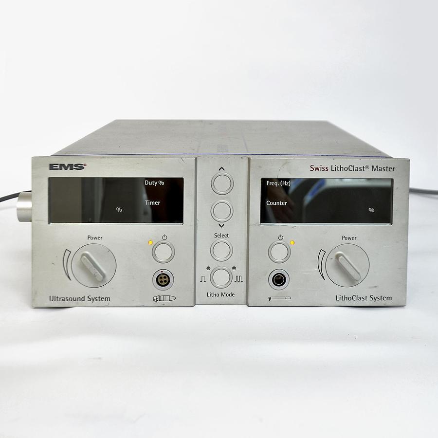 D'occasion EMS SWISS LITHOCLAST MASTER INTRACORPORAL LITHOTRIPTOR WITH PEDALS