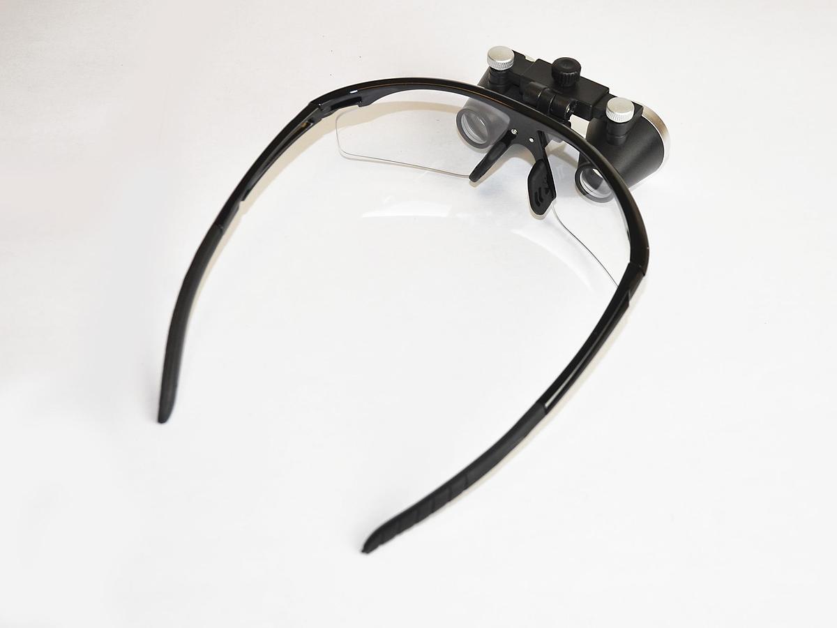 BINOCULAR MAGNIFIER 3.5 X 420 mm